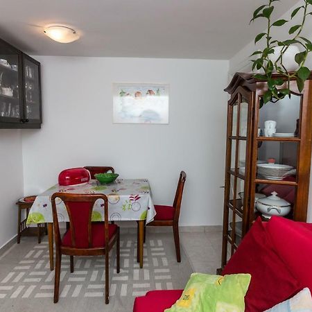 Apartment Nada Medveja Ловран Экстерьер фото