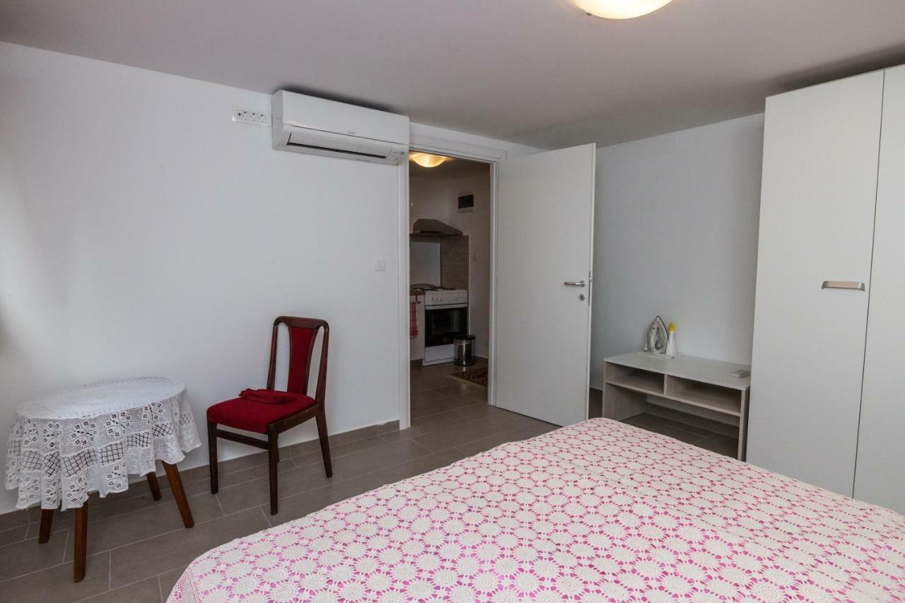 Apartment Nada Medveja Ловран Экстерьер фото